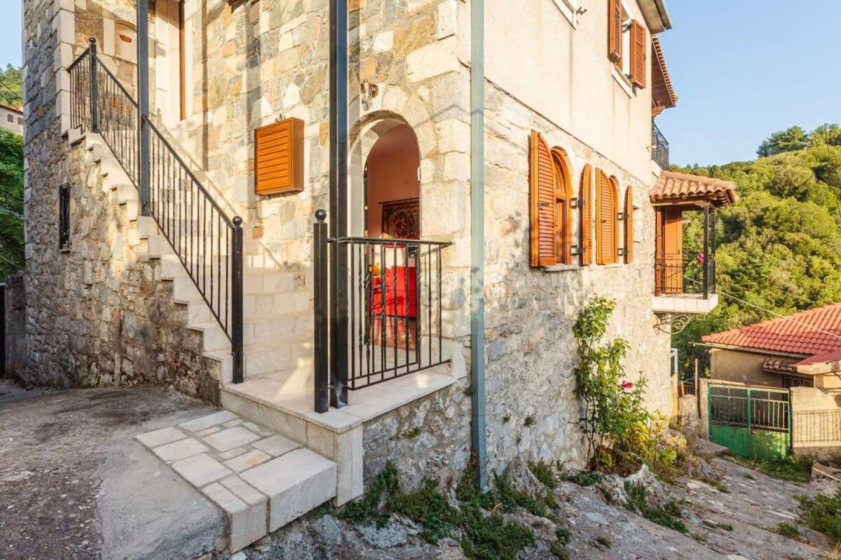 Stemnitsa Stone Residence - Cosy Mountain Escape Екстер'єр фото