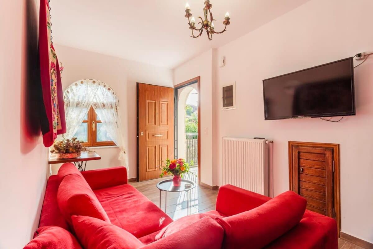 Stemnitsa Stone Residence - Cosy Mountain Escape Екстер'єр фото